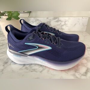 Sold out *** Running Shoes Womens 10.5 Wide Blue Ribbon Dianthus